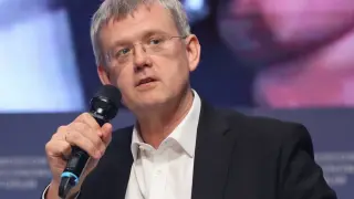 Тв водещ призова Кремъл да атакува Ереван