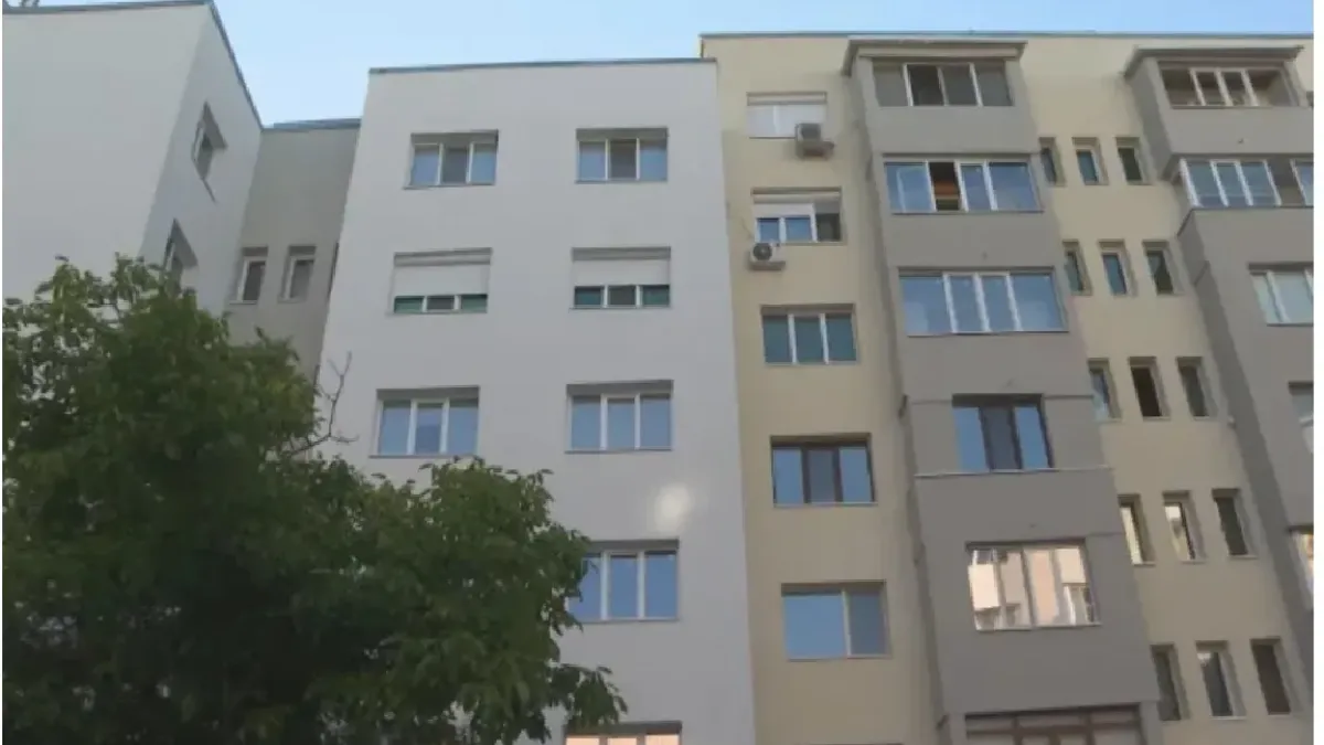 След санирането: Жители се оплакват от течове, щети и блокирани тераси