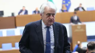 Комунистическият следовател с огромните апартаменти настоява за проверки, а кога ще обясни за собствените си пари