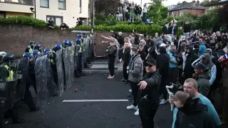 Големи протести във Великобритания, след като индиец уби Хенри Новак