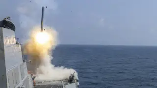 Страх от Москва или празни складове? САЩ се оттеглят от най-важното си обещание към НАТО