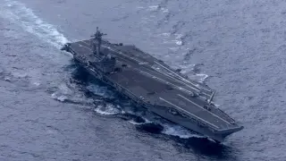 Иран атакува ударна група на САЩ в Оманско море