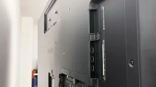 Какво можете и какво не можете да свържете към USB порта на телевизора