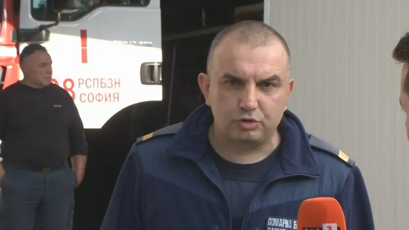 „Щяха да изгорят вътре“: Пожарникарите Благоев и Влахов с разказ от първо лице за мелето в София и агресията след него