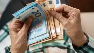 Започва изплащането на пенсиите: Важна промяна влиза в сила от септември