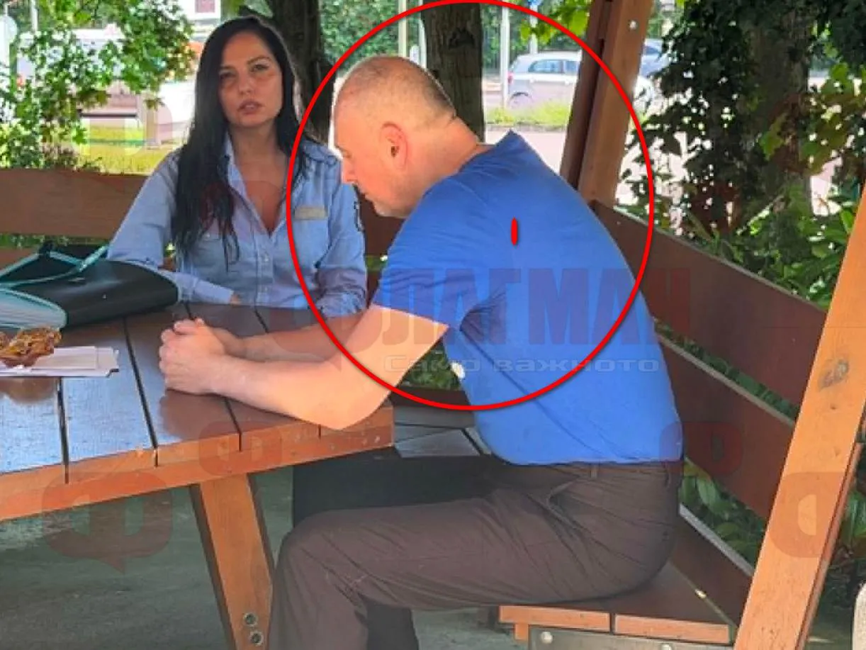 Полиция щурмува „блока на ужасите“ в Бургас, вадят спешно жена оттам