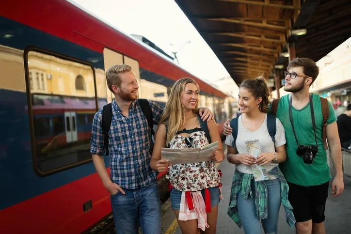 634 български младежи спечелиха безплатно пътуване из Европа по „DiscoverEU“