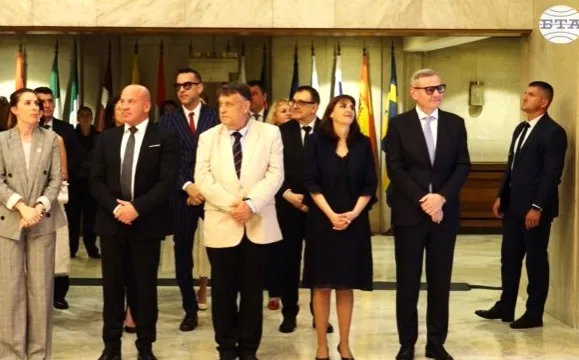 Академията за мода се включи в каузата "Подкрепи една мечта"