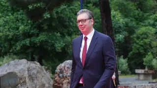 „Монд“ разкрива ужасяващи данни за режима на Вучич в Сърбия