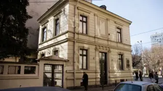 Ученици от Първа английска гимназия създадоха карта на домовете на бележити българи