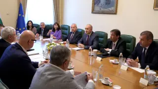 Радев даде големи обещания пред КНСБ
