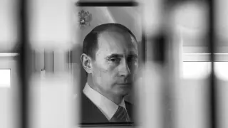 "Путин е едва ли не Джеймс Бонд": разкриха любопитни факти, които шефът на Кремъл би искал да скрие