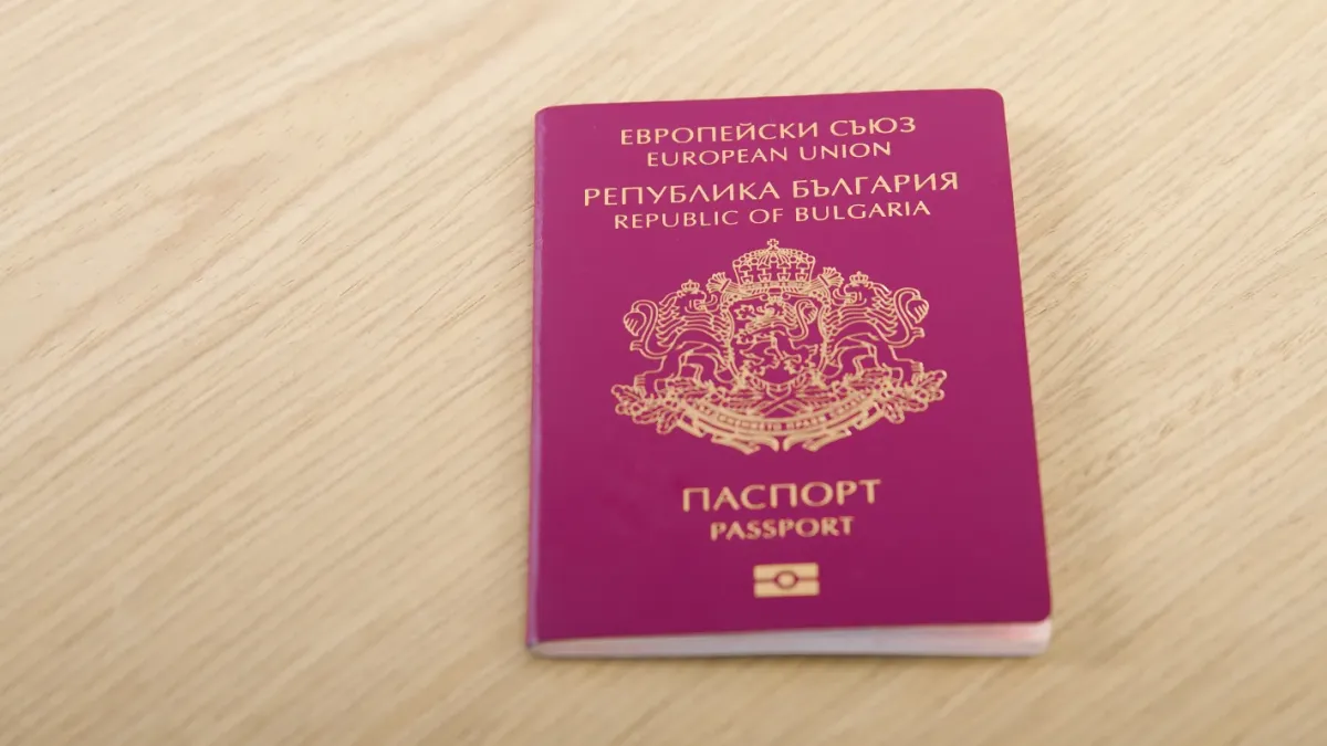 Родители в шах: Искат двама свидетели, за да издадат паспорт на дете в Пловдив