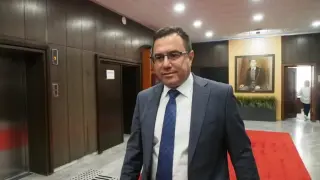 Шефът на КЕВР каза защо токът скача