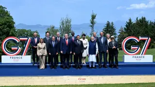 Лидерите на Г-7 подкрепиха единодушно Украйна срещу Русия