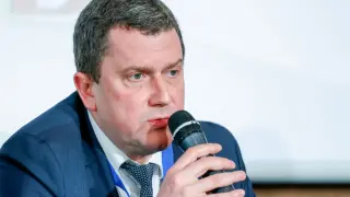 Кметът на Перник се обяви срещу ветрогенераторите в Голо Бърдо