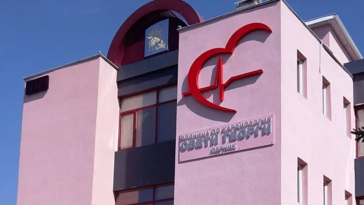 102-г. баба Еленка впечатли пернишки лекари с жизнеността си