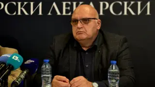 Шефът на БЛС: Цялото говорене за източване на болници цели по-нисък бюджет