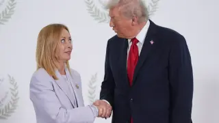 Тръмп и Мелони отново в конфликт: Молеше ме за снимка