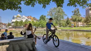 Лятото започва в неделя със слънце и жега, но се очакват градушки