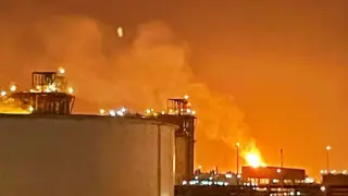 Експлозия в ключов терминал за износ на природен газ в Катар, има много ранени