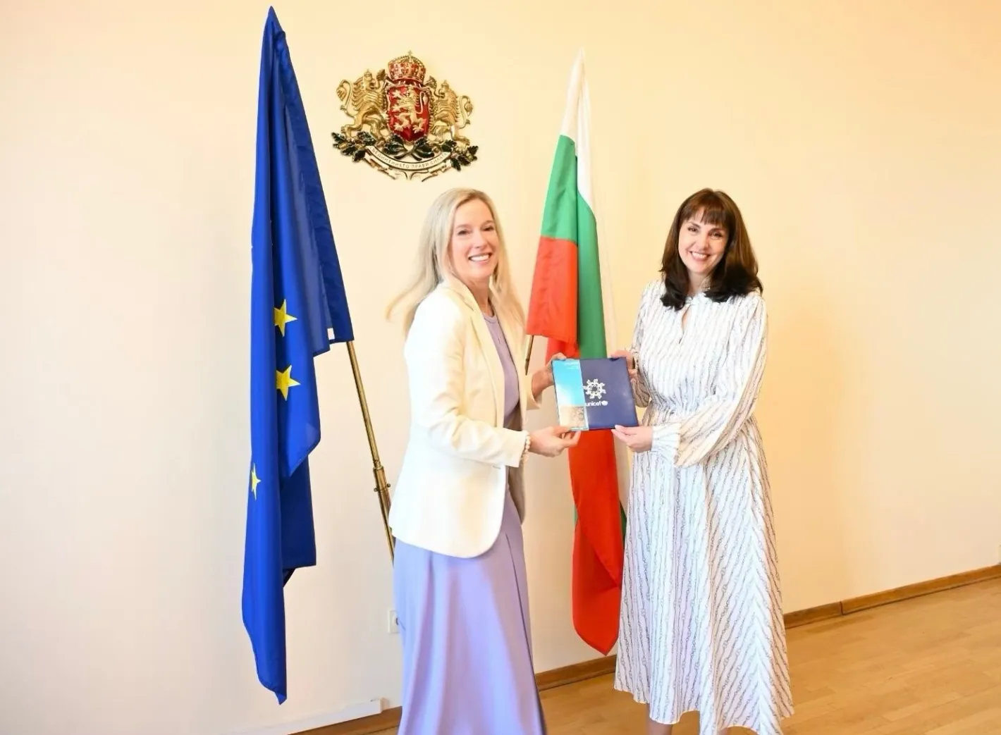 Министър Ефремова обсъди партньорството между България и  УНИЦЕФ за подкрепа на децата