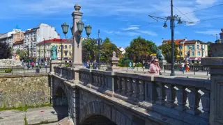 Откриха труп в реката край Лъвов мост