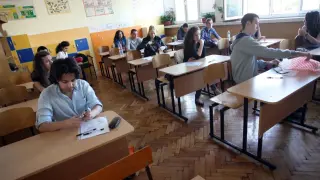 На заден план: Кои предмети в училище остават подценени и защо това е опасно?