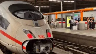 Започва възобновяването на железопътните превози в Германия след срива
