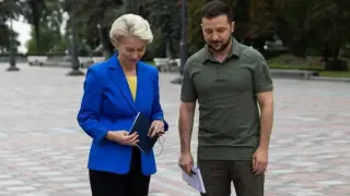 Започна разследване срещу Урсула фон дер Лайен заради таен чат със Зеленски