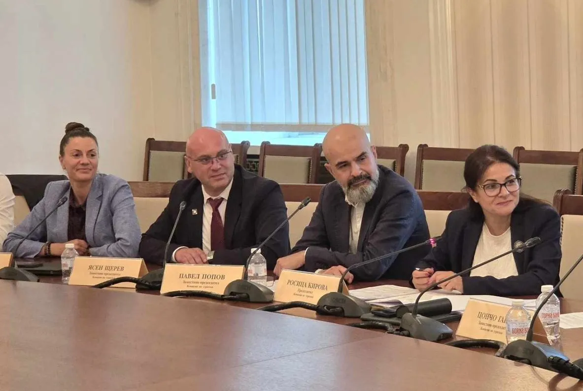 Депутатите от Комисията по туризма се притесниха от провал на зимния сезон на Мальовица заради спрения лифт