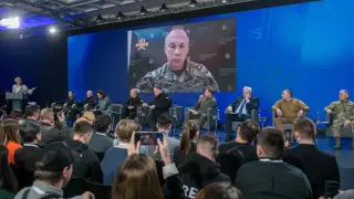 Украйна се нуждае от нови бригади заради заплахата от Беларус, заяви Сирски