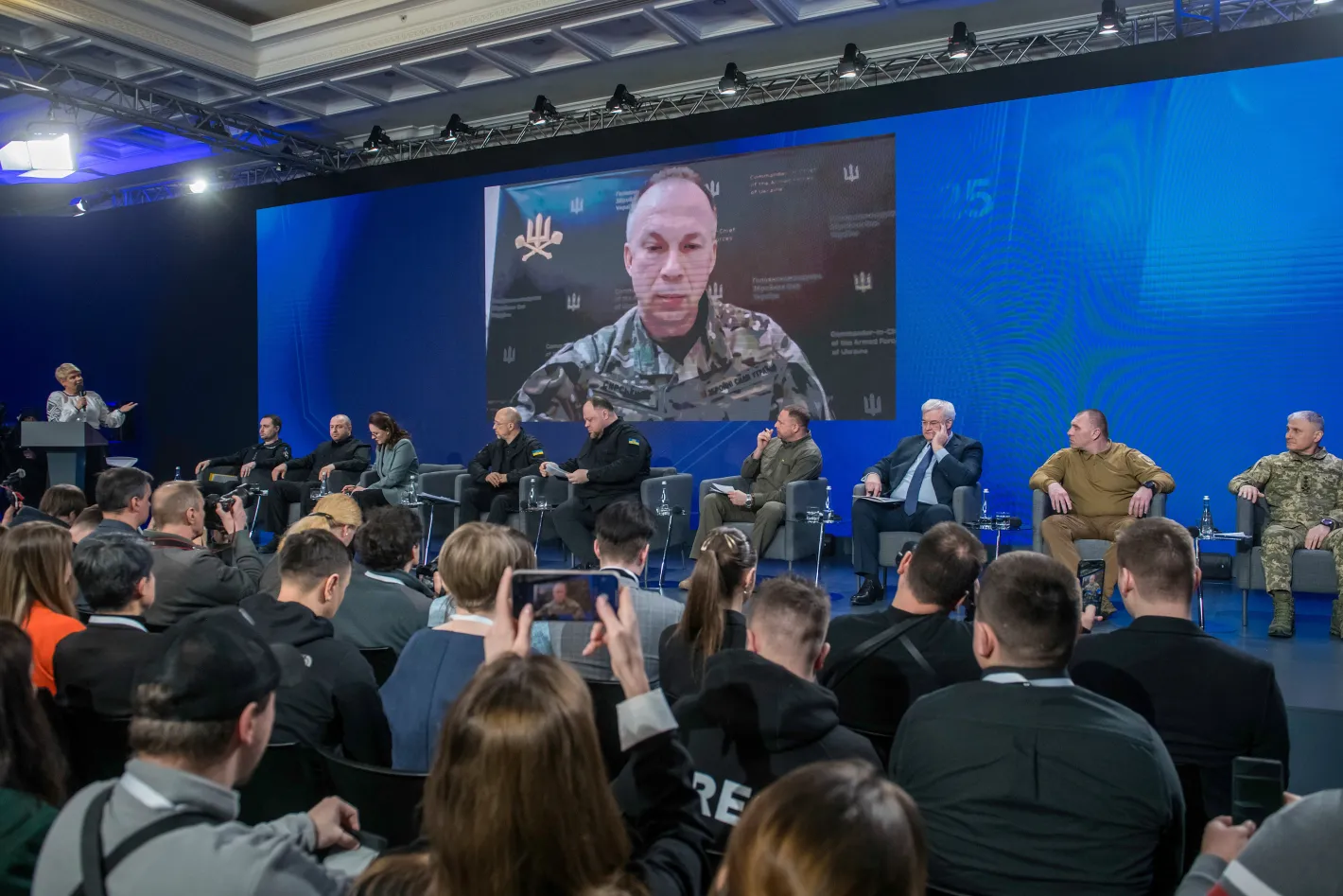 Украйна се нуждае от нови бригади заради заплахата от Беларус, заяви Сирски