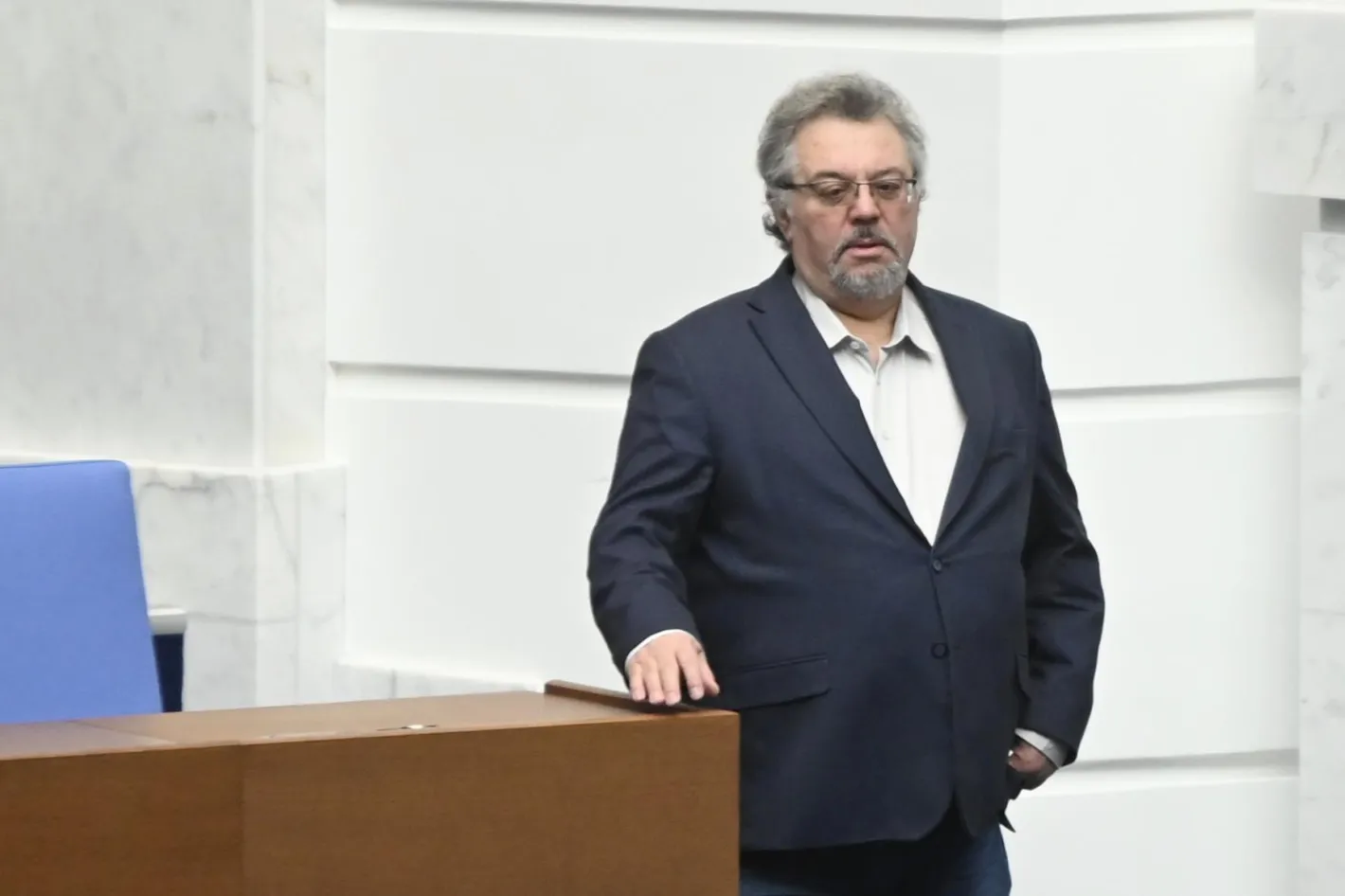 Костадин Костадинов осъди за близо 3 000 лева Манол Пейков за клевета и обида