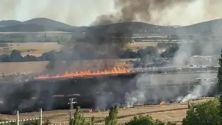 Пожар в кв. „Железник“ край Стара Загора: спасени обекти и жилища