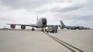 Българите си казаха думата за US самолетите на летище „Васил Левски“