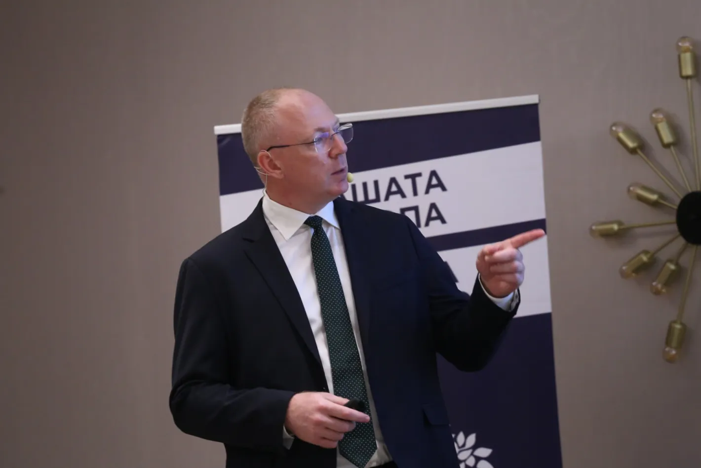 Станислав Стоянов: Политиката на Брюксел трябва да говори на разбираем език