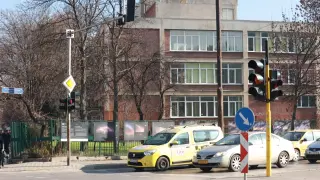 Липсата на държавно финансиране спира преминаването към едносменен режим в София