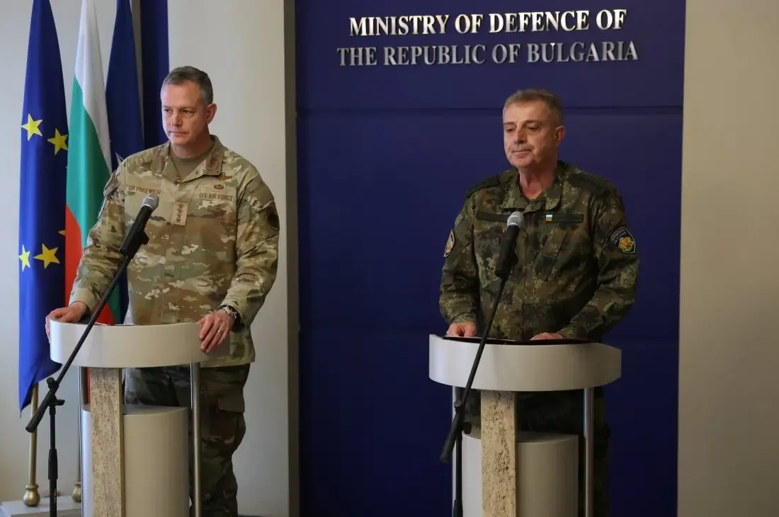 Върховният командващ на НАТО похвали България за амбициозния план за отбрана