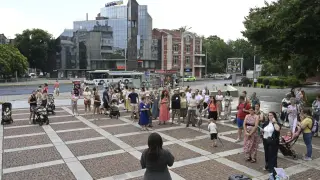 Протестиращите майки обявиха 4 искания, по които няма да отстъпят, след среща с Гълъб Донев