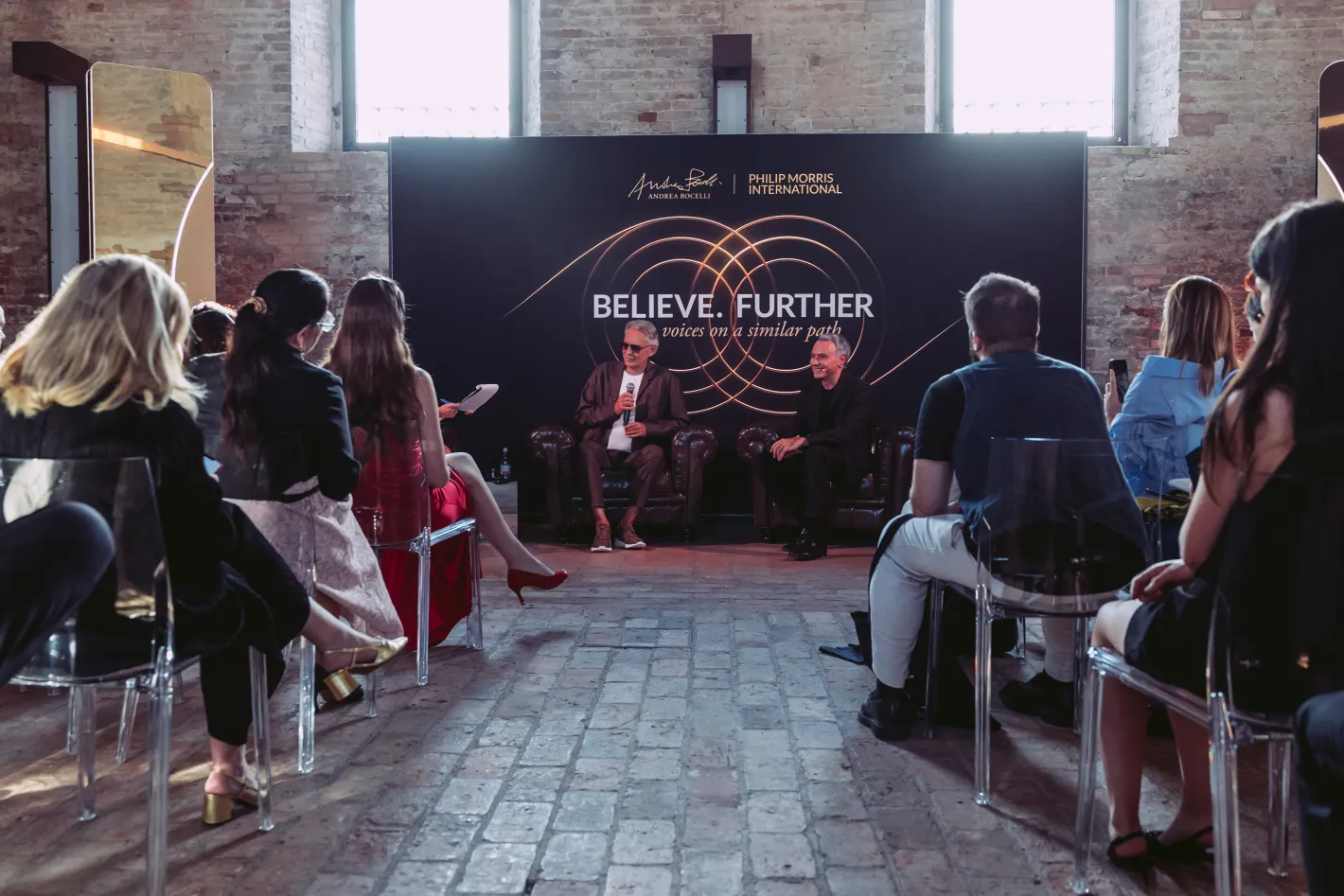 Два световни гласа се обединяват в иницитива с визия: „Believe. Further“