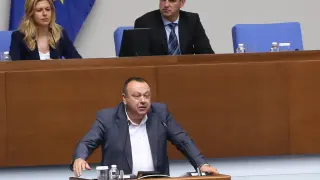 Хамид Хамид представи исканията на ДПС за Изборния кодекс: три ключови промени в правилата за вота
