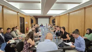 Комисията за защита на потребителие проведе работна среща с представители на небанковия финансов сектор