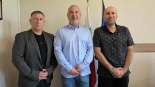 Бившият охранител на Джони Деп и Джо Байдън се върна в родния Кюстендил