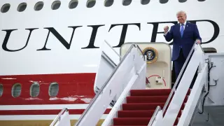 „Дворец в небето“: Тръмп представи новия си президентски самолет