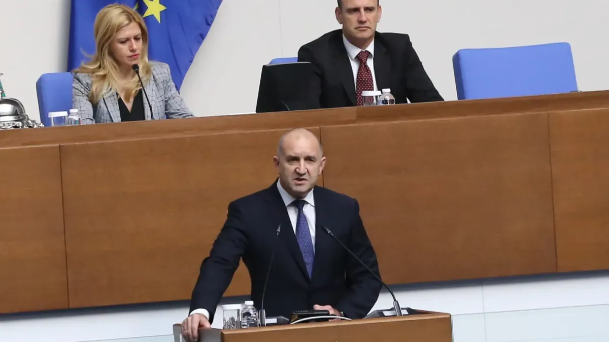 Радев: Зеленски отново предложи да купи реакторите на „Белене“