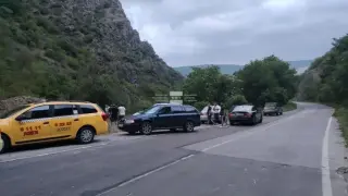 Сонар и лодка тръгнаха към р. Струма: София се включва в издирването на двете деца Снимки