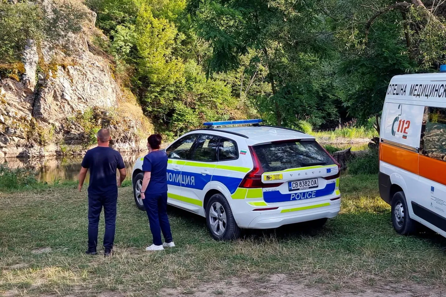 Трагедията в река Струма: Децата скачали в дълбок вир, баба и дядо се хвърлили да ги спасят Снимки