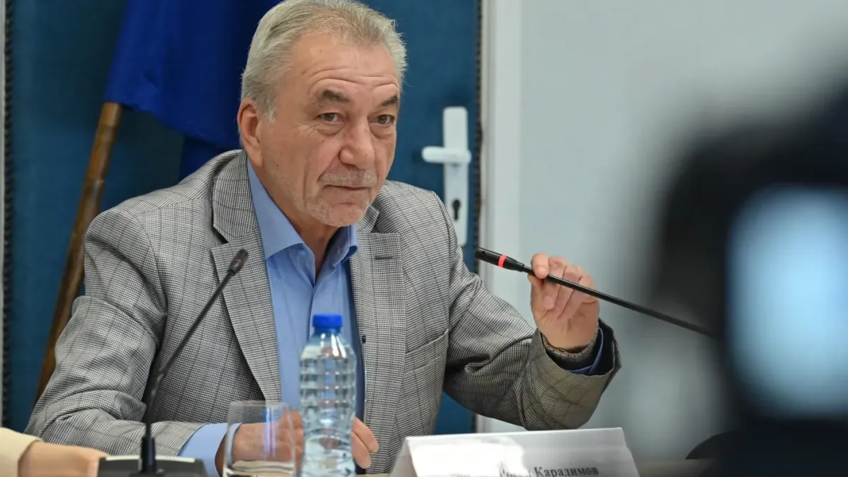 КЗК отчита 400% ръст на сигналите - Карадимов видя знак за дефицит на държавност