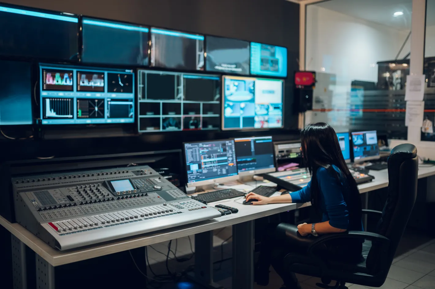 Sky купува медийното звено на ITV за до 1,6 млрд. лири в сделка за телевизионния пазар в Европа